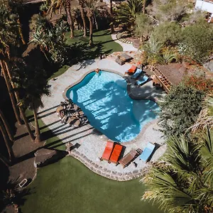 Tomaren Resort